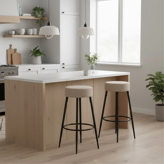 Kai, Set di 2 Sgabelli in microfibra Beige (33cm X 33cm H. 77,5cm)