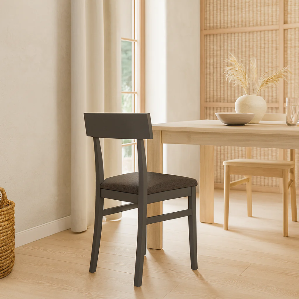 Set di 2 sedie da pranzo imbottite in legno grigio scuro Zaira con struttura in legno facili da pulire Made in Italy | Duzzle