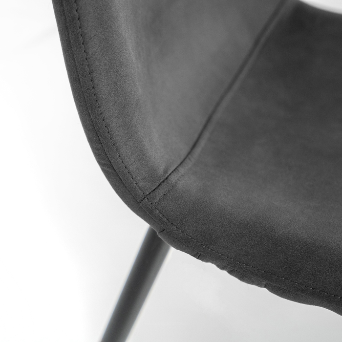 Aurelia, Set di 4 sedie in similpelle Grigio (44cm X 50cm H. 84cm) | Duzzle