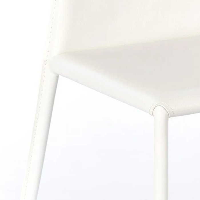 Lara, Set di 2 sedie in similcuoio Bianco (56cm X 44cm H. 86.5cm) | Duzzle