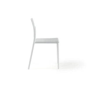 Aurora, Set di 4 sedie in polipropilene Bianco (52.5cm X 55cm H. 81cm)| Duzzle