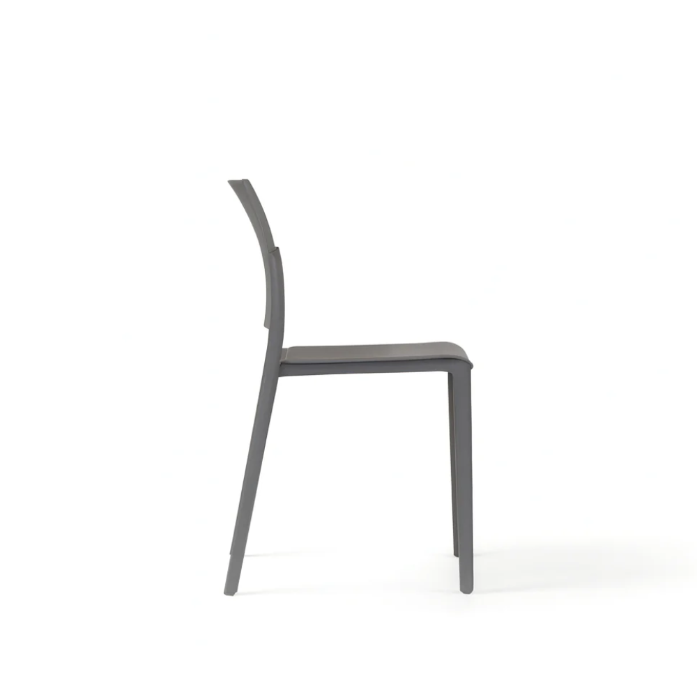 Aurora, Set di 4 sedie in polipropilene Grigio chiaro(55cm X 52.5cm H. 81cm)| Duzzle