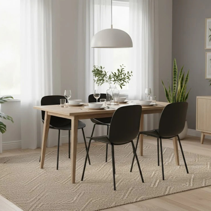 Cassandra, Set di 4 sedie in polipropilene Nero (55cm X 46cm H. 79cm)| Duzzle