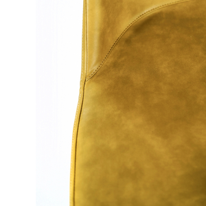 Gaelia, Set di 4 sedie in soft-touch Senape (52cm X 45cm H. 85cm) | Duzzle