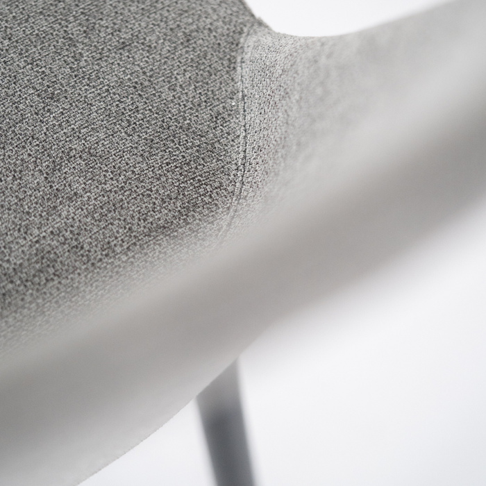 Corvina, Set di 4 sedie in tessuto Grigio chiaro (55cm X 46cm H. 85cm) | Duzzle