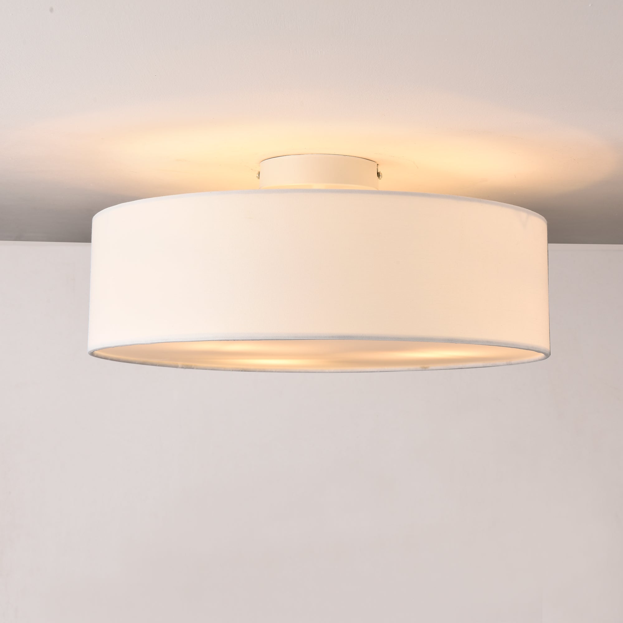 Plafoniera Rotonda Omaha Rivestita in Tessuto Traslucido AxØ 12x45 cm - Bianco lux.pro
