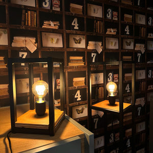 Sloth Lampada da pavimento in metallo e legno, stile industrial