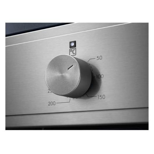 Forno Elettrico Ventilato Electrolux Multi EOM3H04X 700 AirFry 72 Litri Classe A+ (A58,9xL59,4xP56,8) Inox