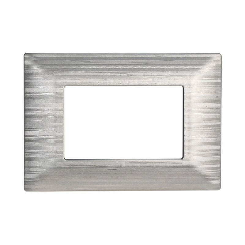 Placca Plastica Serie Solar 3P Colore Silver Satinato Compatibile Con Bticino Matix