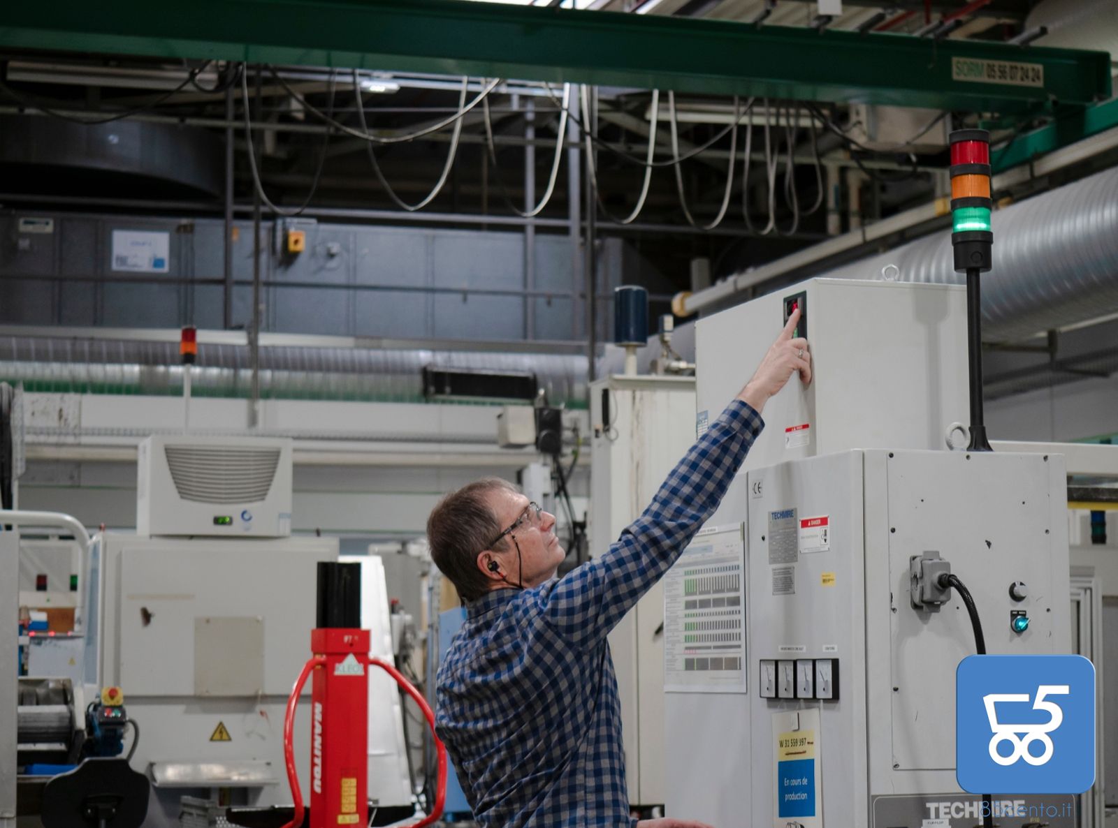 Elemento luminosoØ70 luce fissa LED integrato verde 24V AC/DC 10 Watt IP66 e resistenza agli urti lK05