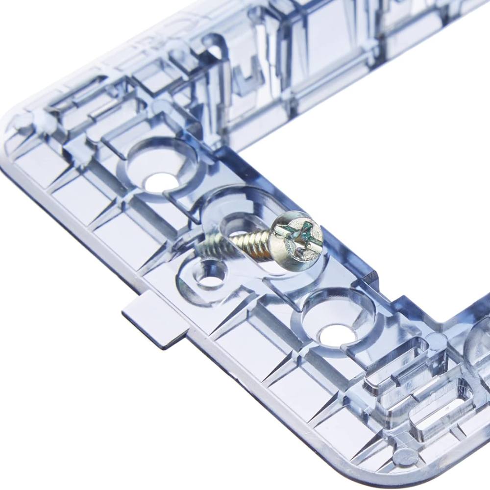 Kit supporto biesse per placche compatibile con bticino matix 4 posti *** numero pezzi 3, confezione 1