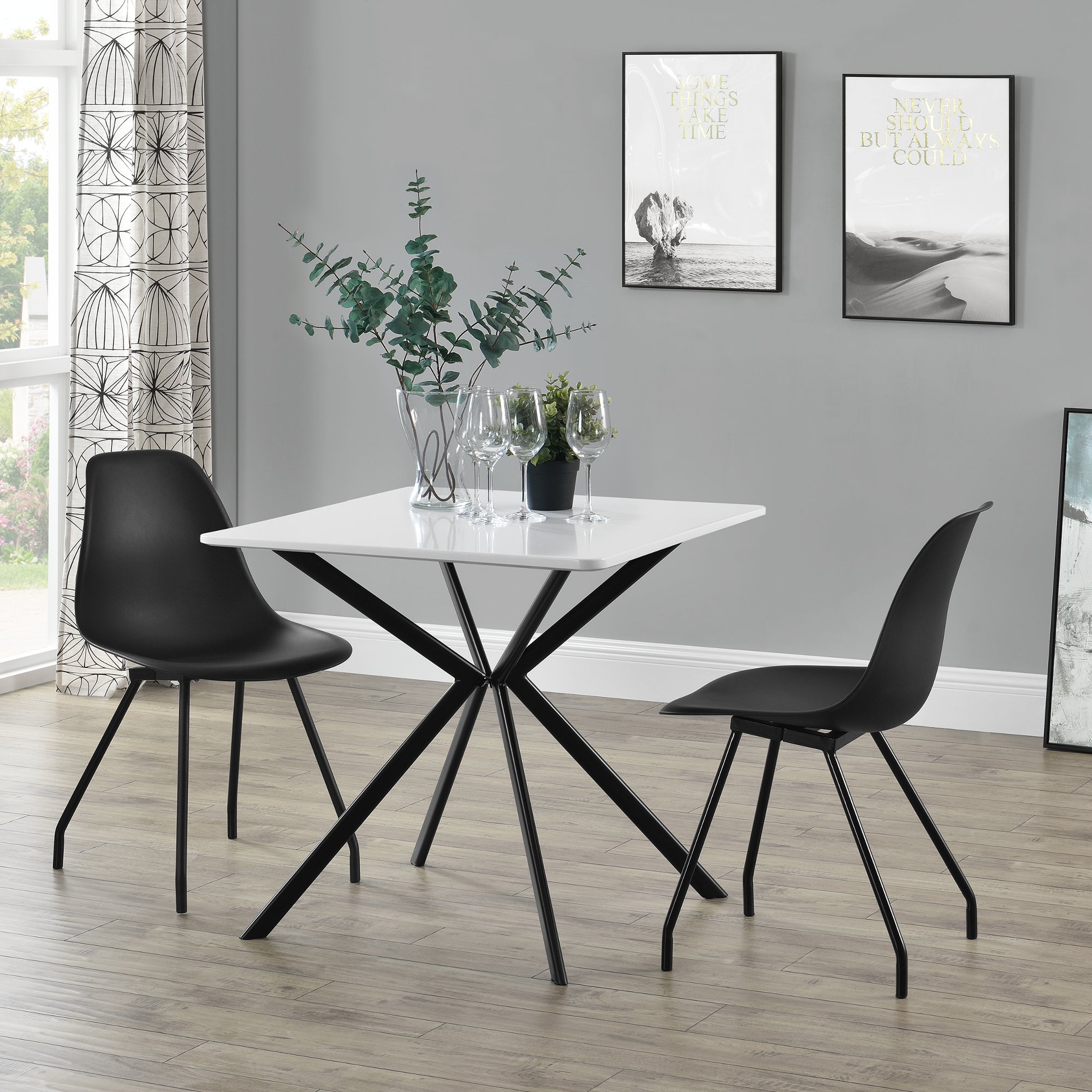 Tavolo da Pranzo con Piano Quadrato 78 x 78 cm Gambe di Design in Metallo - Bianco / Nero [en.casa]