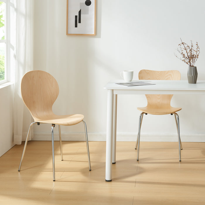 Set di 4 Sedie da Sala ETNE Impilabili - Legno Naturale / Cromato [en.casa]