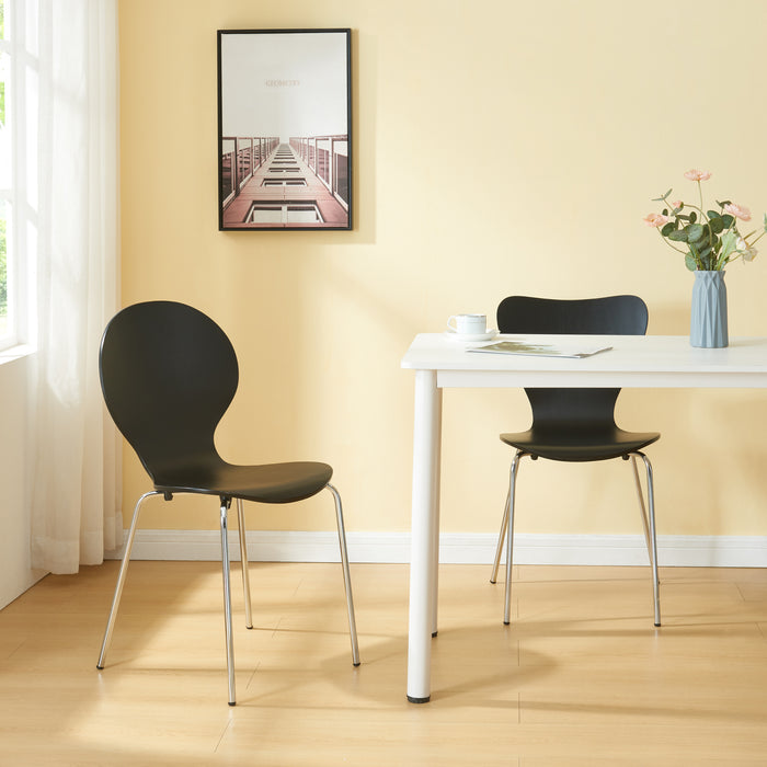 Set di 4 Sedie da Sala ETNE Impilabili - Nero / Cromato [en.casa]