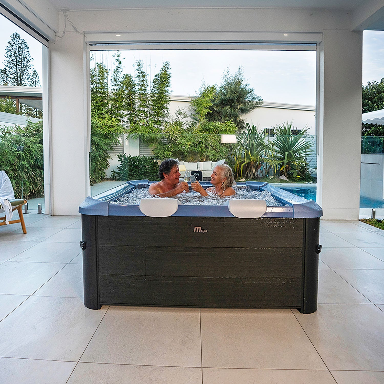 Vasca Idromassaggio da Esterno Spa Smontabile 160x160x65 cm 6 Persone Oslo Sapphire Pannello OLED