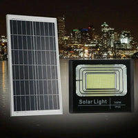 FARO LED CON PANNELLO SOLARE CREPUSCOLARE DA 300W + TELECOMANDO