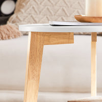 Set di 2 Tavolini Bassi da Salotto in Legno Massiccio di hevea e MDF con 4 Ripiani Bianco FBT75-W