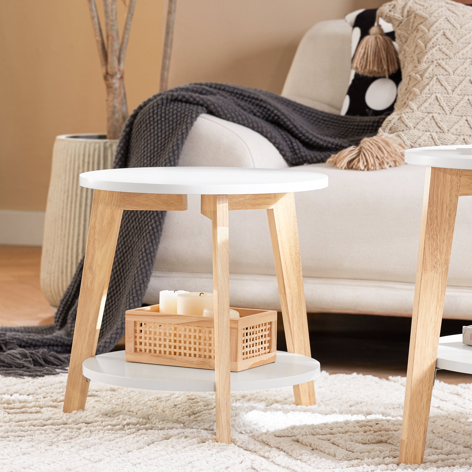 Set di 2 Tavolini Bassi da Salotto in Legno Massiccio di hevea e MDF con 4 Ripiani Bianco FBT75-W