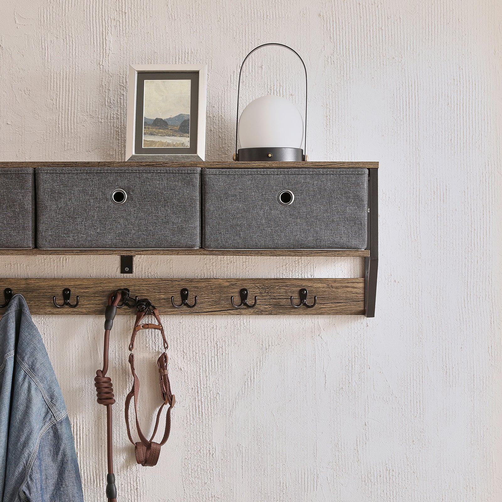 SoBuy Appendiabiti a parete con 3 cesti e 7 ganci Mensola pensile Armadio vintage 100x20x30cm FHK26-N