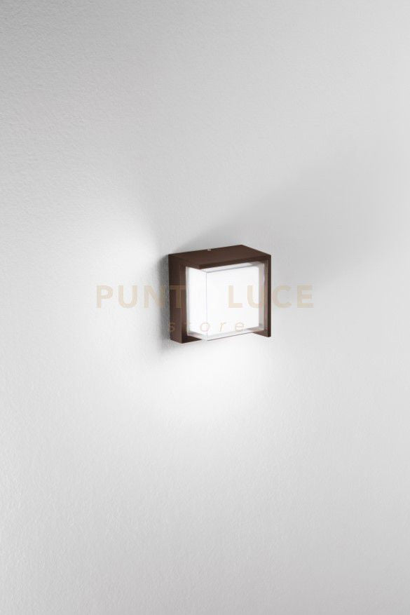 FONTE SQUARE APPLIQUE DA ESTERNO 4000K 780LM 12W IP65 CORTEN  16x16CM