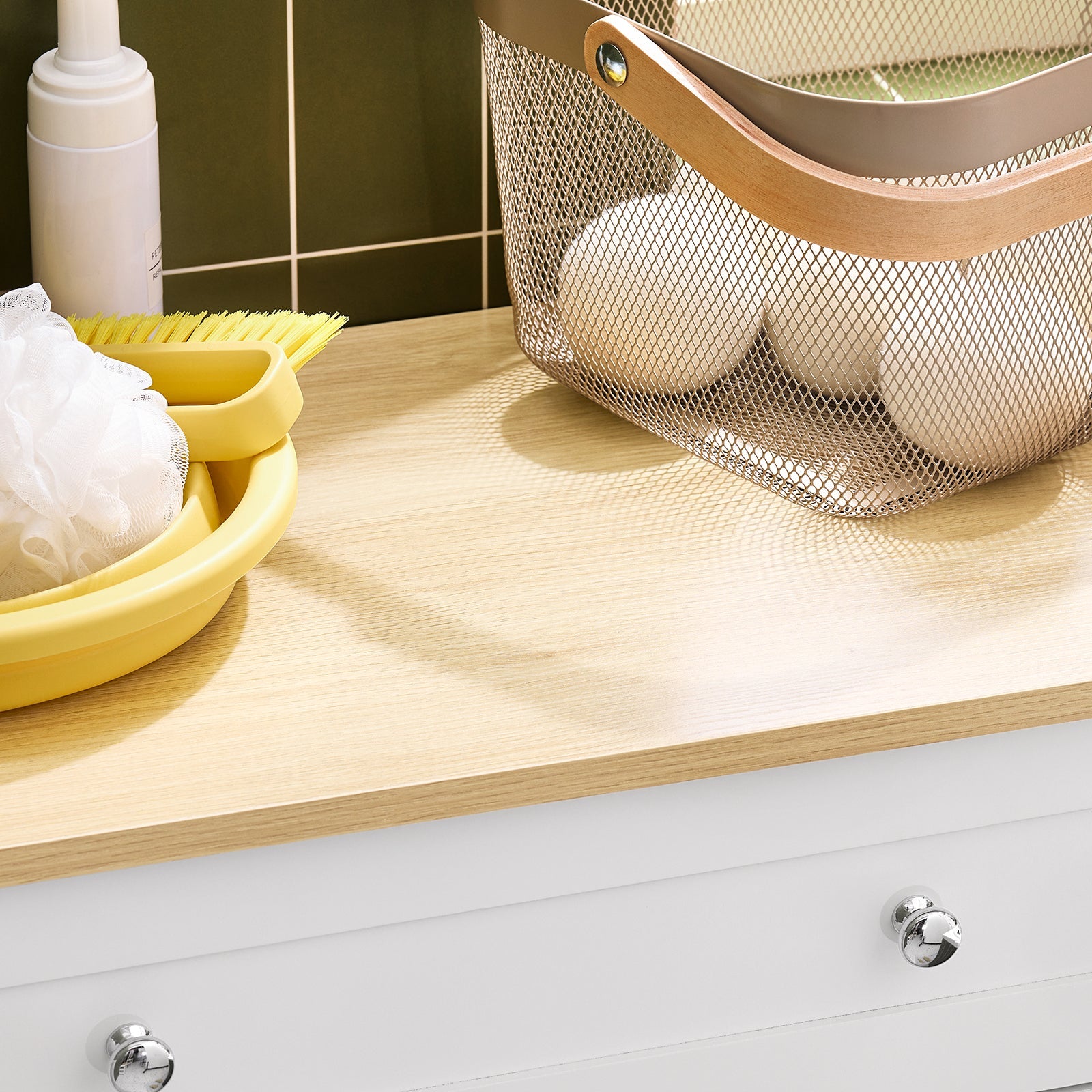 Mobiletto Base per Bagno o Ingresso, con Due Ante e cassetto, in Stile tapparelle, Bianco-Naturale, FRG238-WN