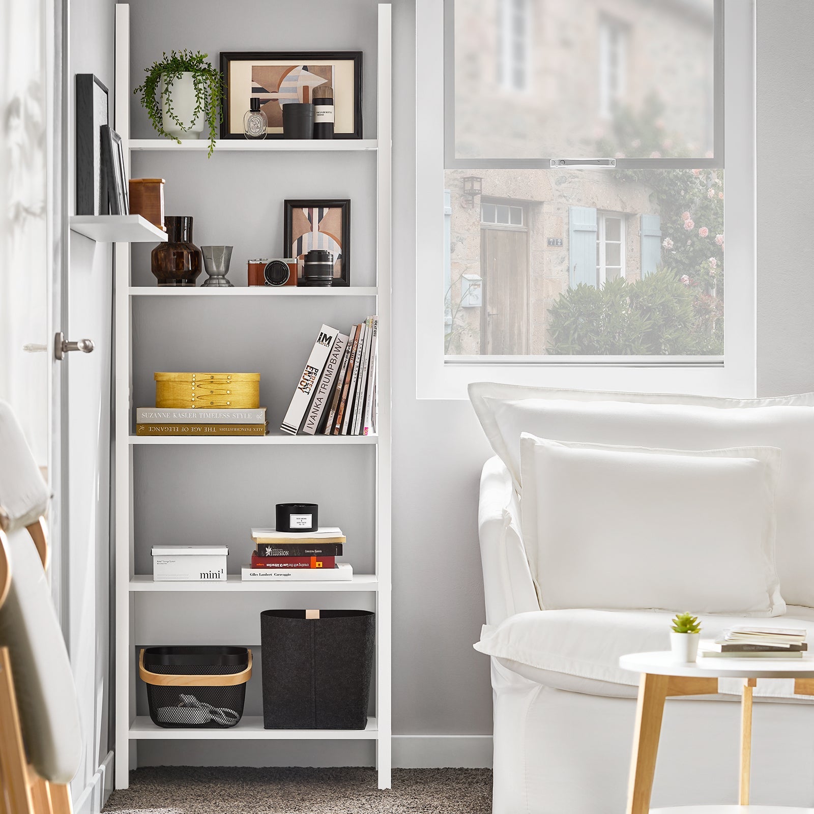  scaffale a scala moderno con cinque ripiani. colore: bianco FRG61-W,IT