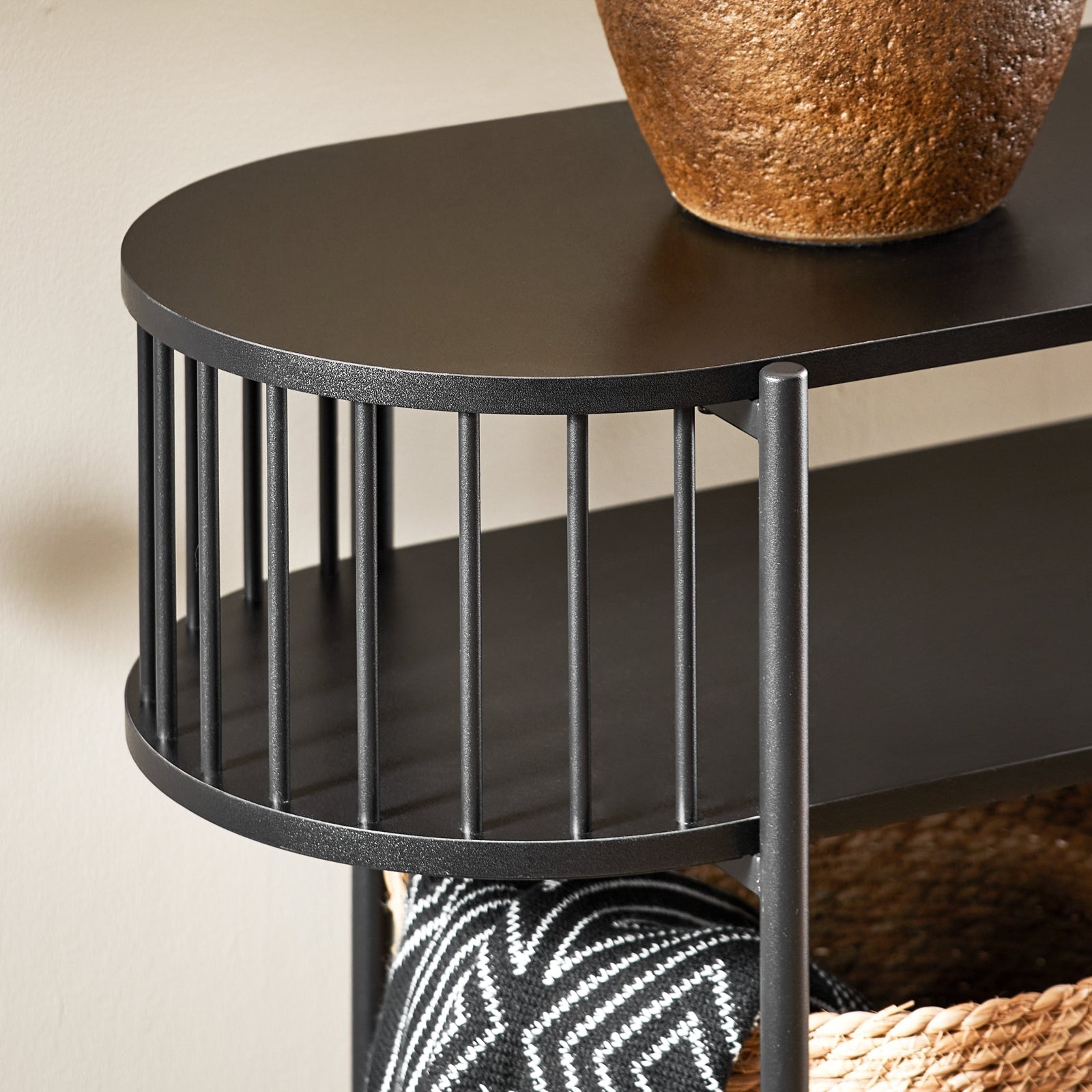 Consolle Tavolo da ingresso Tavolino laterale con 2 ripiani stile industriale Nero 110x39x76cm FSB90-SCH