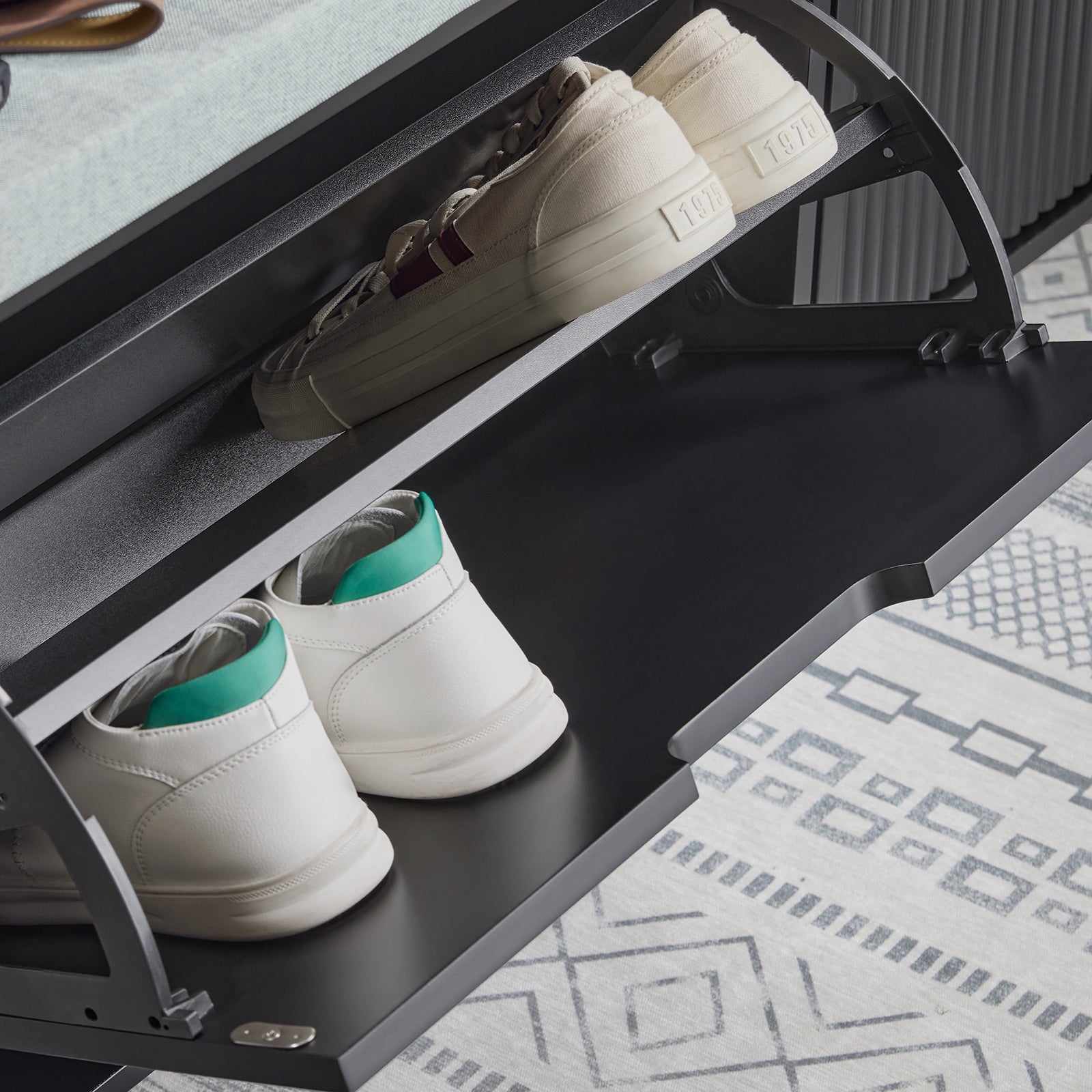 Scarpiera con 1 ribalte Scarpiera con 2 ripiani Scarpiera Portascarpe salvaspazio Regolabili Nero L60xP24xA52 cm FSR151-K-SCH