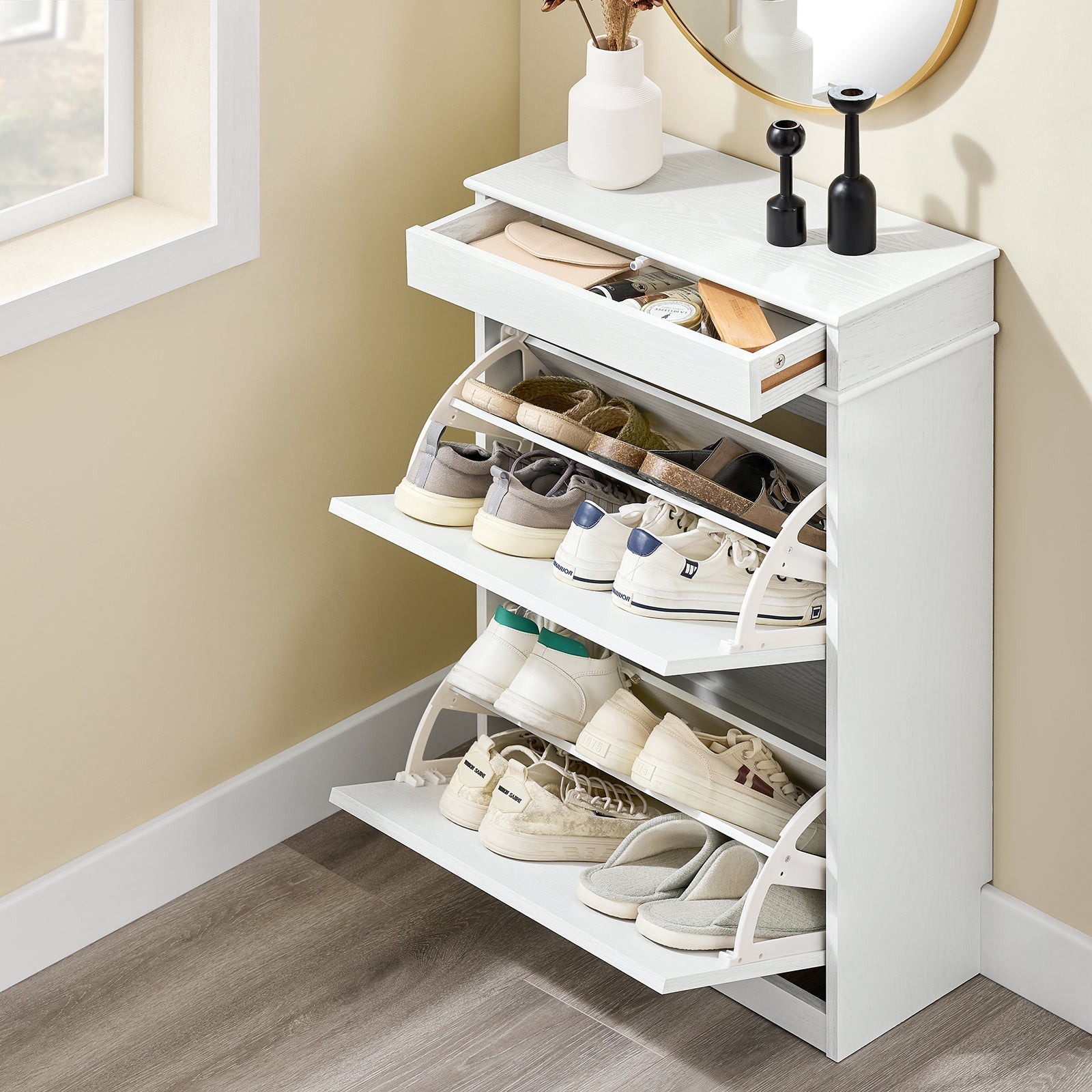 SoBuy FSR78-WG Scarpiera Salvaspazio Slim Mobiletto da Ingresso con 2 Ante a Ribalta Armadio Portascarpe Scarpiera Moderna per Ingresso, Corridoio o Camera 54x24x82cm Effetto Legno Invecchiato Bianco