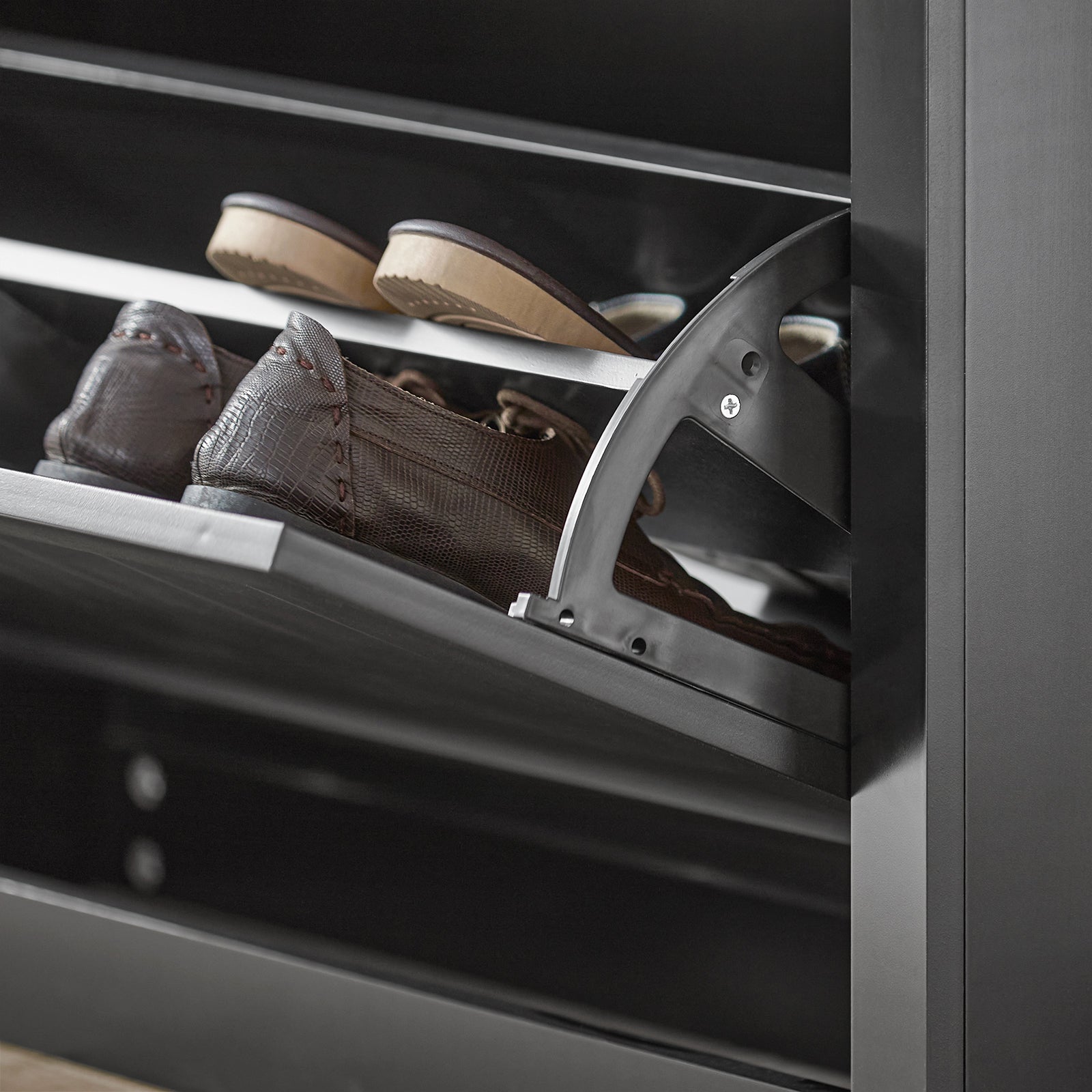 Scarpiera con 2 ante e 4 ripiani con scomparto aggiuntivo per scarpe L80*P24*A110 cm Nero FSR87-SCH SoBuy