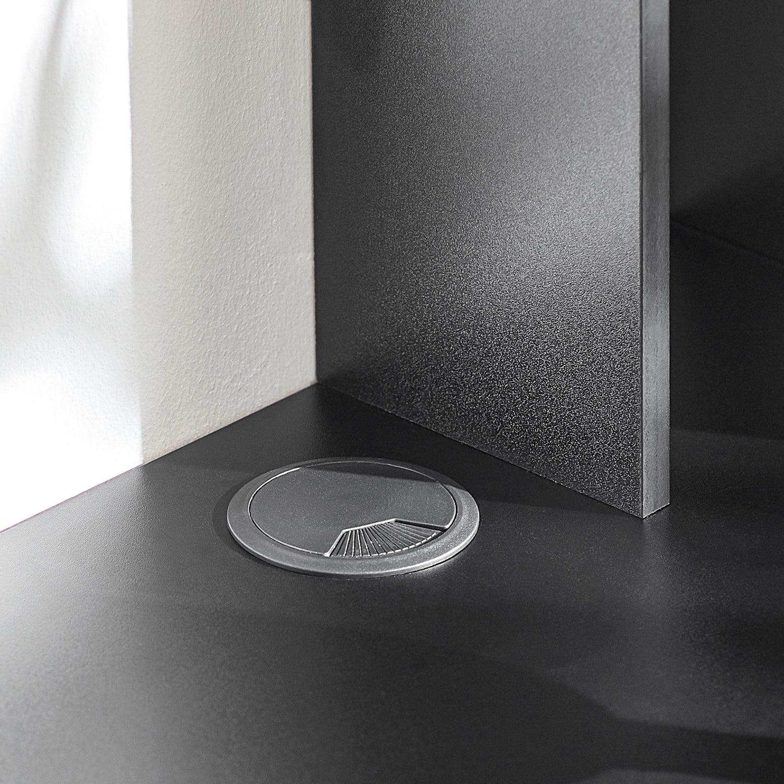 SoBuy Scrivania,Tavolo a muro porta PC,con ripiani,nero,FWT18-SCH,IT