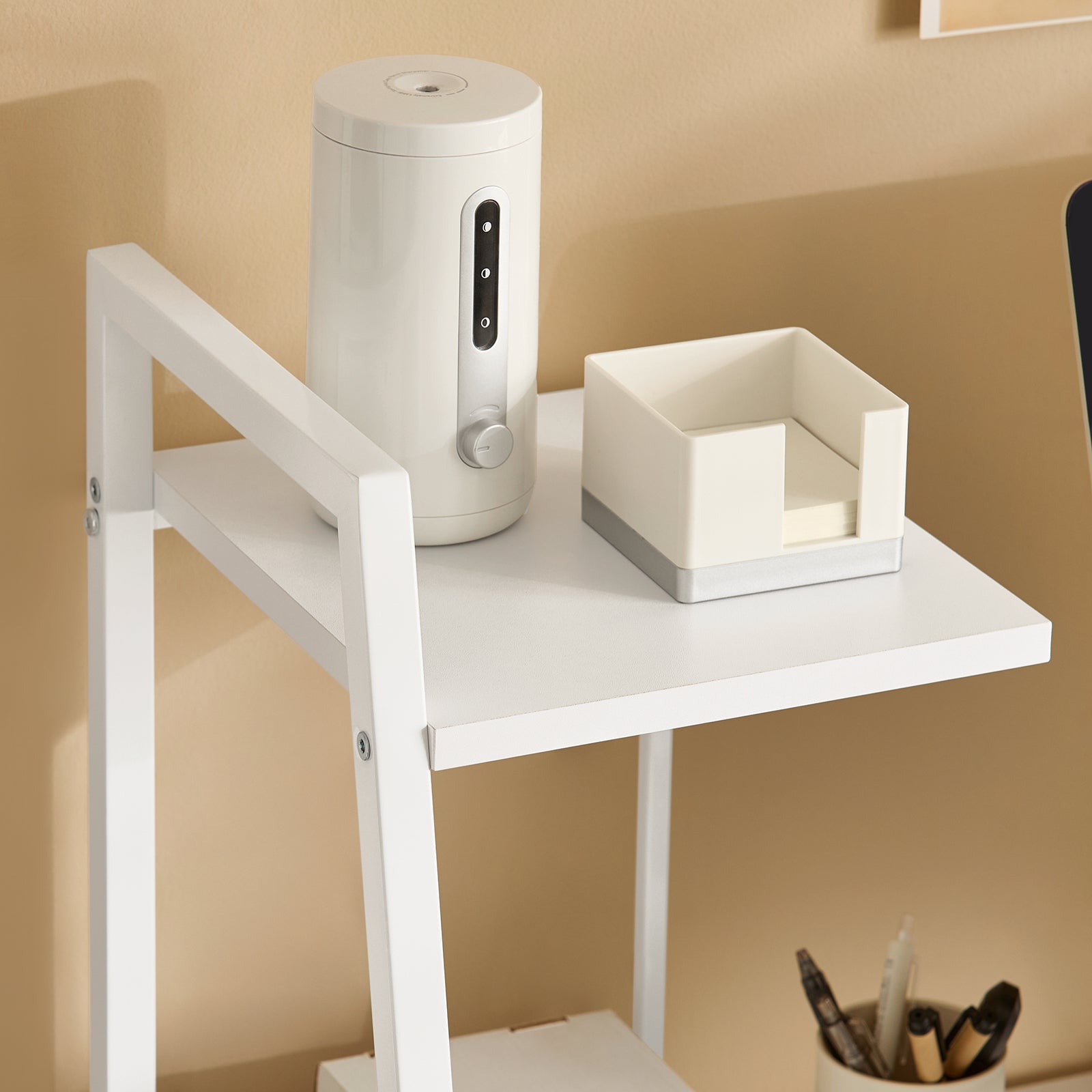 Scrivania,Porta PC,Tavolo per Computer ,Con tre Ripiani,bianco,FWT29-W