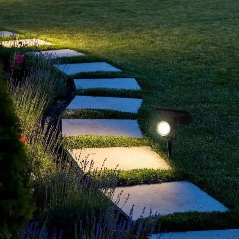 Faretto LED da Giardino con Picchetto Colore Nero Con Pannello Solare 2W 6400K IP65 SKU-6662