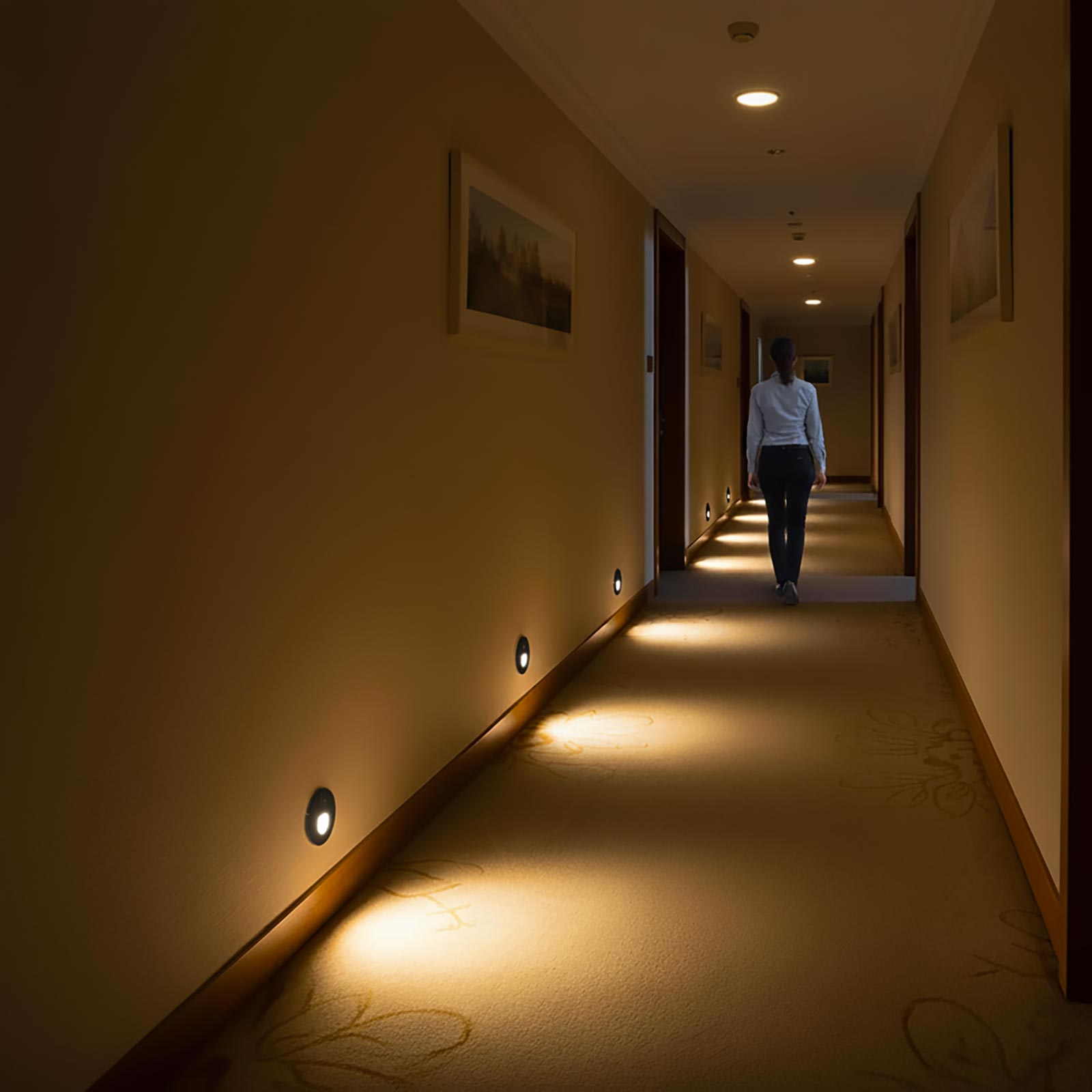 Faretto segnapassi luce LED da incasso con sensore movimento PIR potenza regolabile 4W 2W scale corridoio Tondo Nero 230V