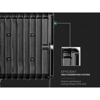 Faro Led Flood Light 20W Carcassa Nera IP65 Caldo 3000K Super Slim SKU-215946