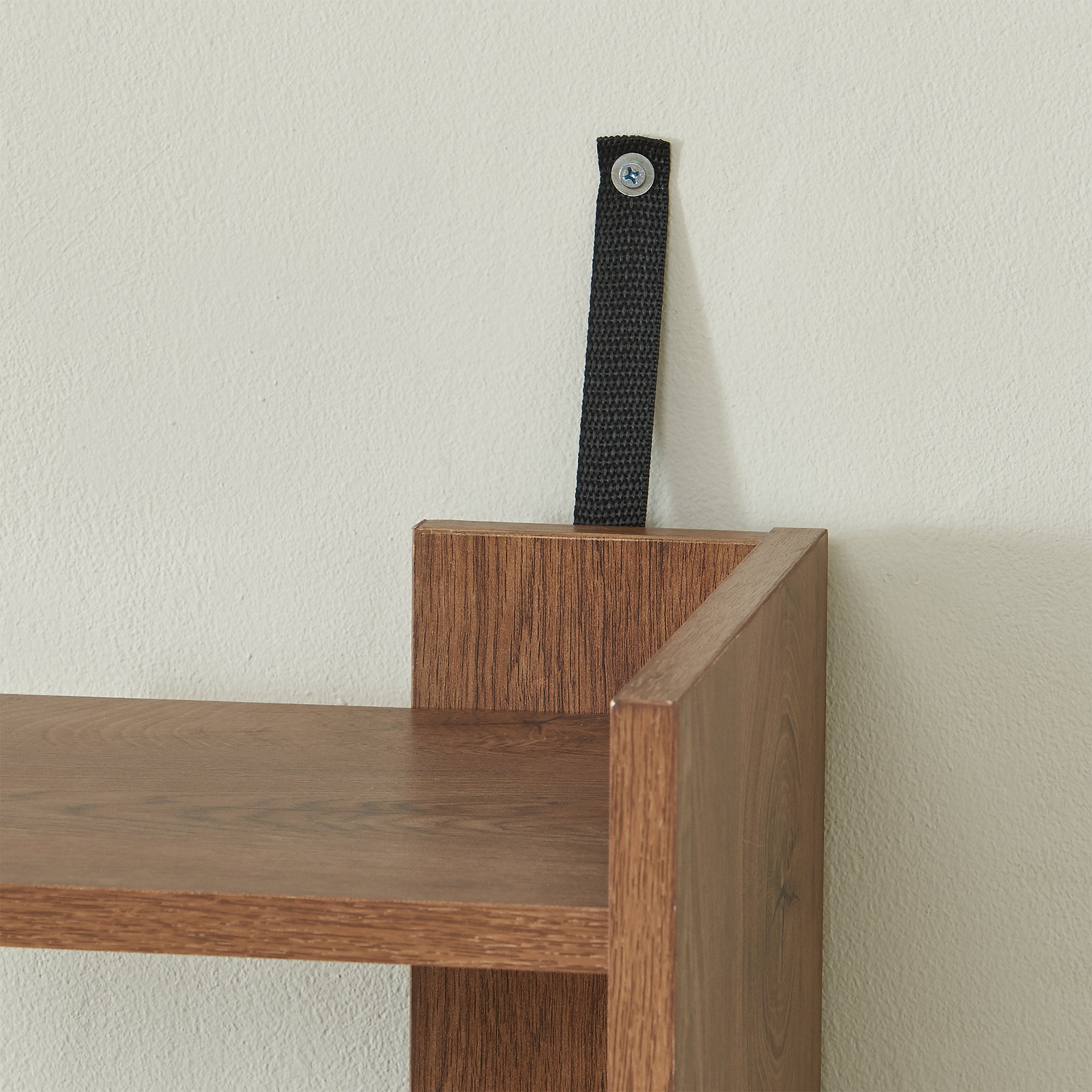 Mobile TV Rauki con Ripiani Laterali e Ante a Ribalta - Effetto Noce [en.casa]