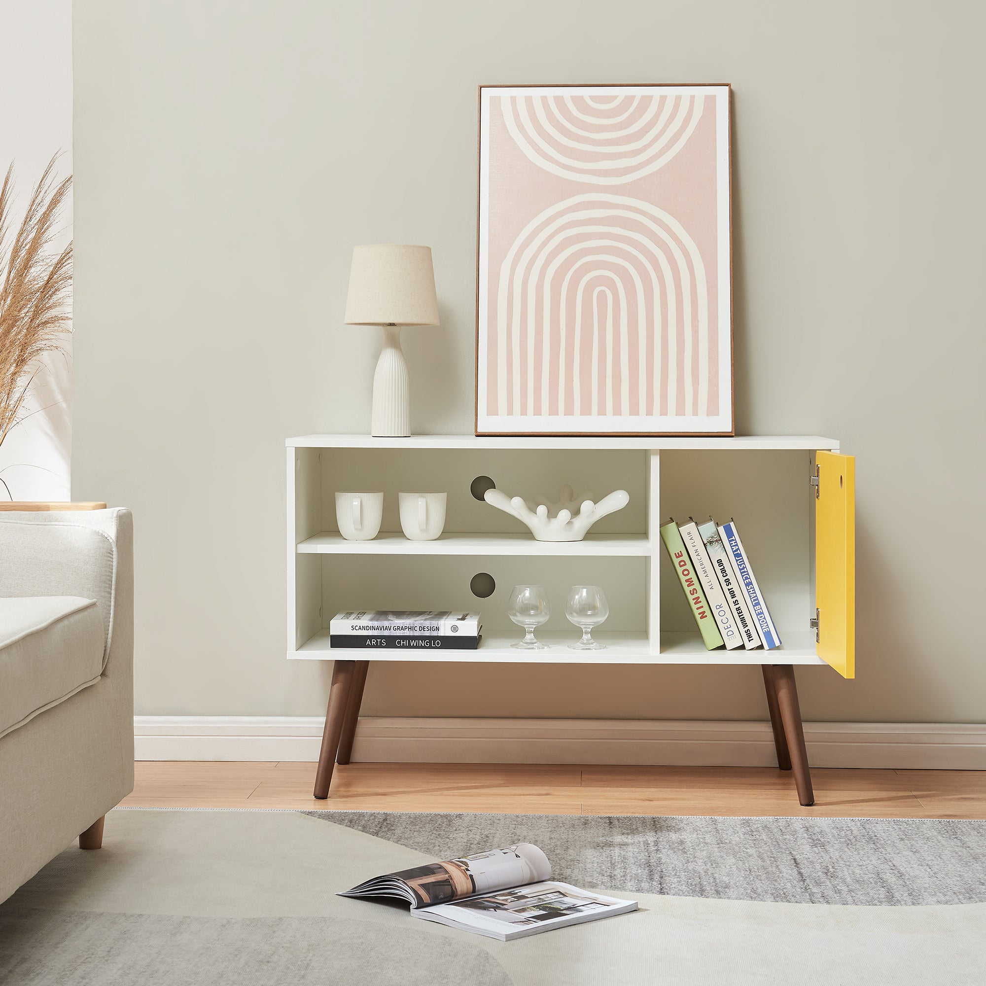 Mobile TV Vare con Anta e Vani Aperti 100 x 40 x 66 cm - Bianco/Giallo [en.casa]