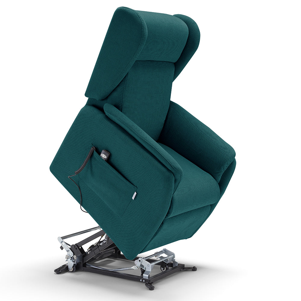 Poltrona relax elettrica FIRENZE MADE IN ITALY per anziani e disabili, 2 motori, 4 ruote, con Kit Batteria, tessuto antimacchia, colore Petrolio