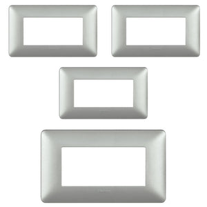 Bticino matix placca 4 posti tecnopolimero colorata am4804 pezzi 4 *** colore silver, confezione 1