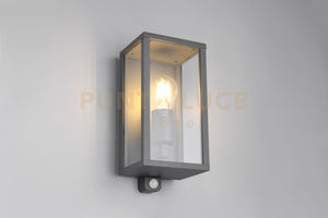 GARONNE APPLIQUE DA ESTERNO RETTANGOLARE IN FUSIONE COLORE ANTRACITE CON SENSORE DI MOVIMENTO IP44 L. 14CM X H. 29CM 1 LUCE ATTACCO E27