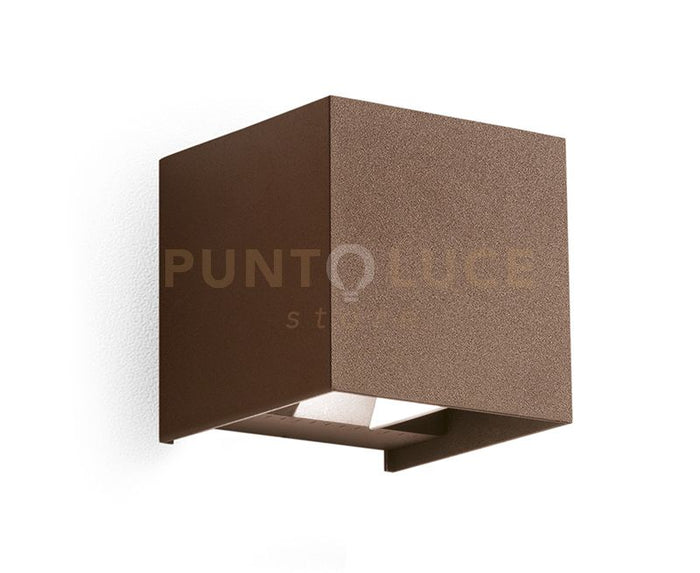 GES1022- APPLIQUE LED 3000K-4000K-5500K  330LM 2X5W DOPPIA ILLUMINAZIONE  IP65 COLORE MARRONE 10X10CM