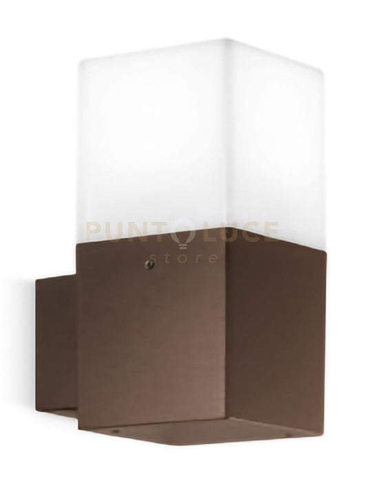 GES420- APPLIQUE PER ESTERNI RUGGINE 1 LUCE ATTACCO E27 IP44