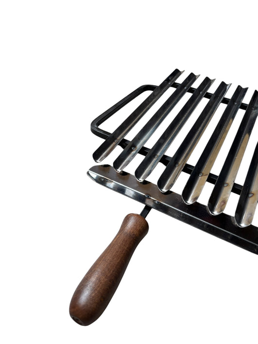 Griglia Scorrevole per Barbecue in Acciaio Inox, con Manici in Legno, Sistema Recupera Grassi, Made in Italy 78x35 cm