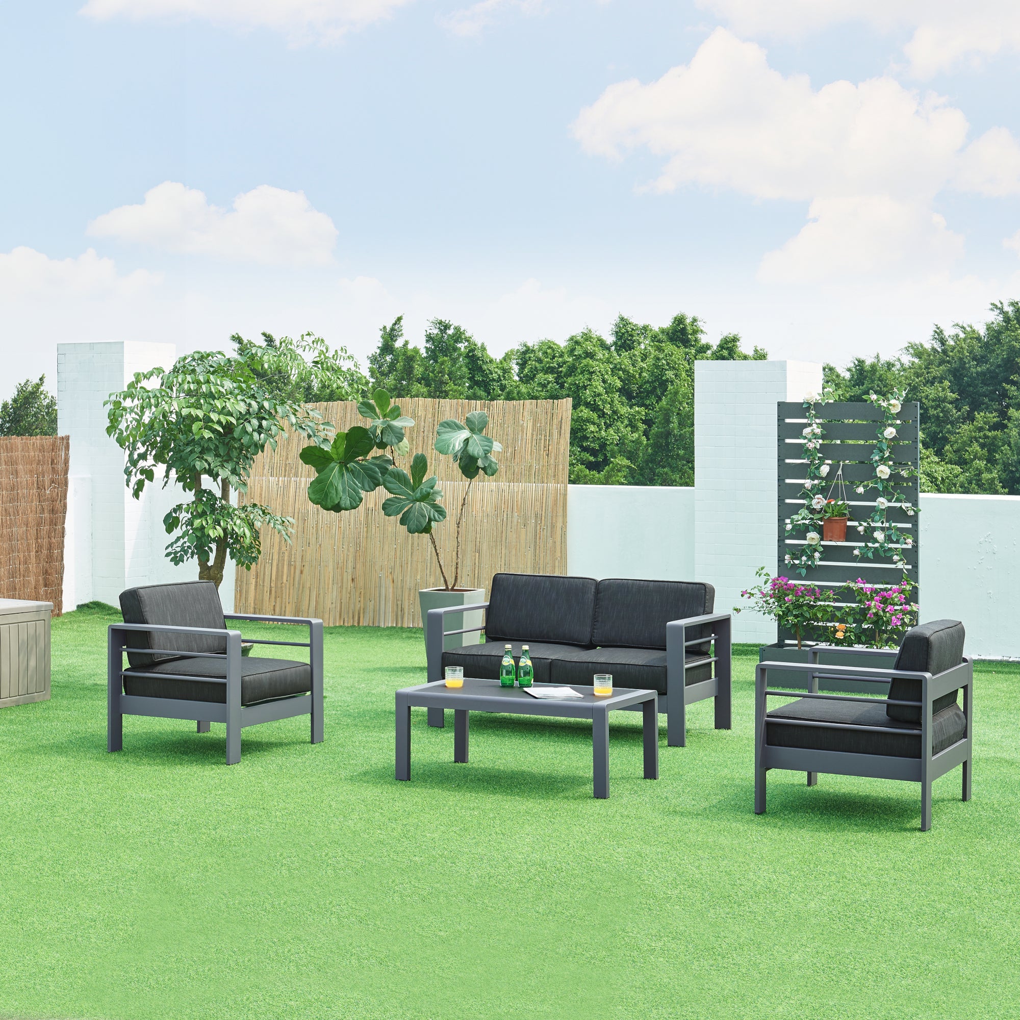 Set Salottino da Esterno Avise con 1 Tavolino casa.pro