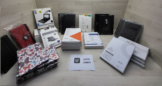 Grande Lotto Stock cover per tablet iPad Lenovo diversi modelli con tastiera materiale dismesso nuovo usato da rivendere 220823