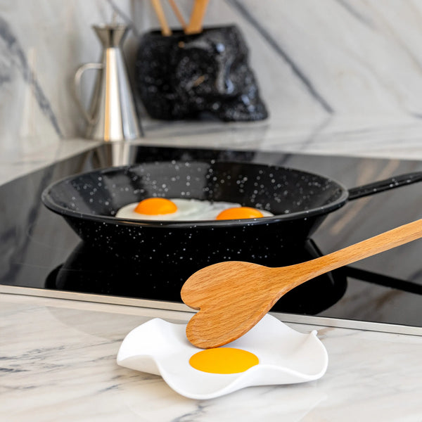 Poggiamestolo a forma di uovo