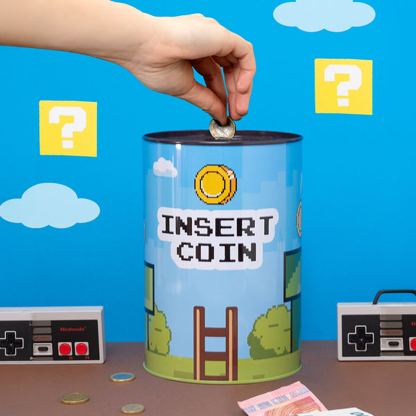 Salvadanio XXL scritta "Insert Coin"