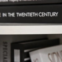 Libreria ad Angolo 4 Ripiani a Muro e Parete Legno 39.5x39.5x120cm Bianco