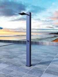 IMEX Doccia piscina in acciaio 316 blu oceano e nero opaco con serbatoio da 39 litri e diffusore anticalcare PHOENIX