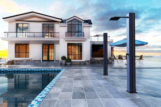 IMEX Doccia piscina in acciaio 316 blu oceano e nero opaco con serbatoio da 39 litri e diffusore anticalcare PHOENIX